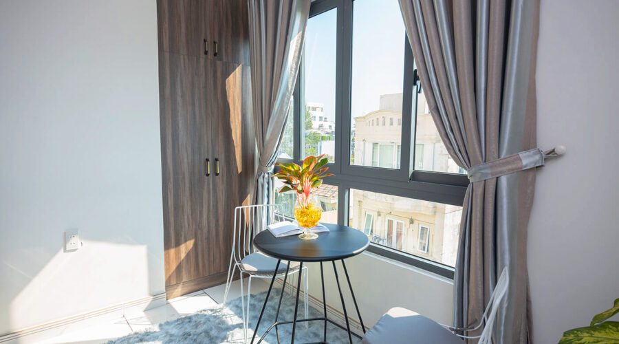 căn phòng tràn ngập ánh sáng tại 3b maison bình thạnh